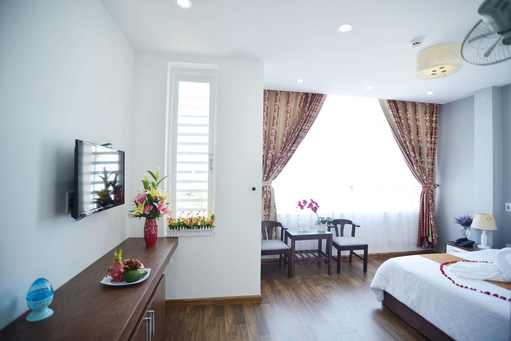 Nice De Paris Hotel Da Nang Exterior foto